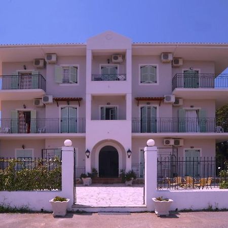 ذيسْخا Lola'S Apartments 3 المظهر الخارجي الصورة